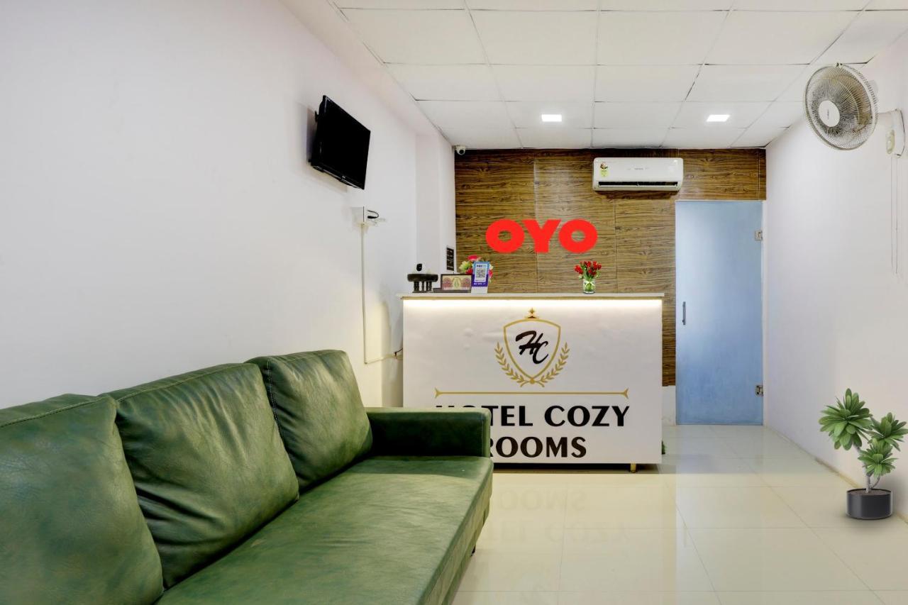 סוראט Hotel O Cozy Rooms מראה חיצוני תמונה
