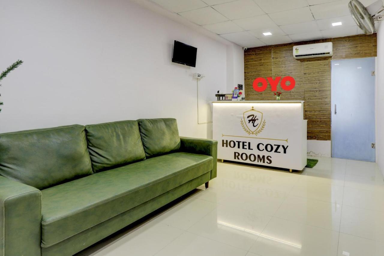 סוראט Hotel O Cozy Rooms מראה חיצוני תמונה