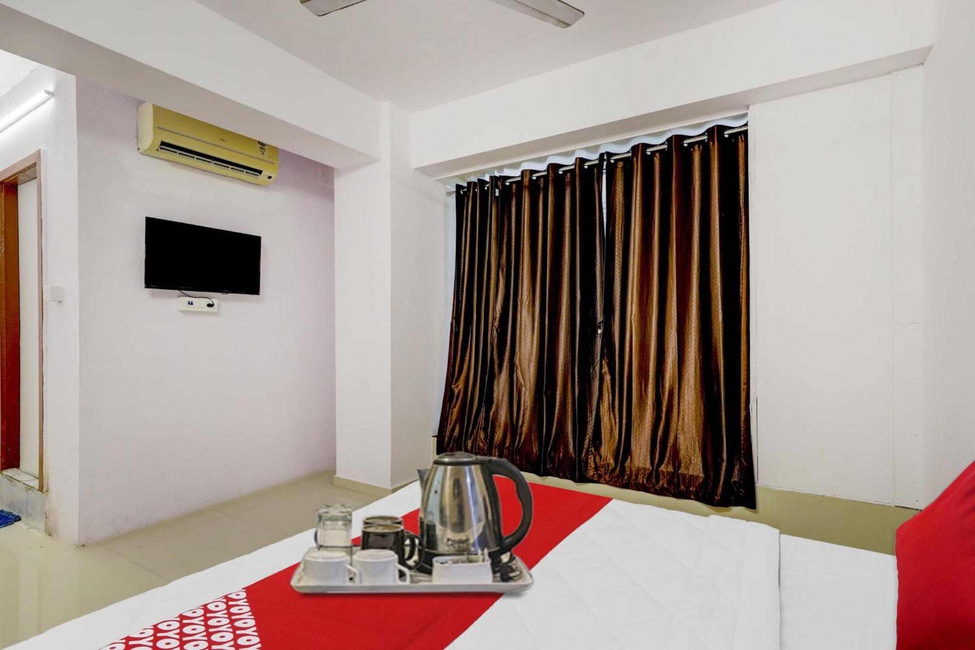 סוראט Hotel O Cozy Rooms מראה חיצוני תמונה