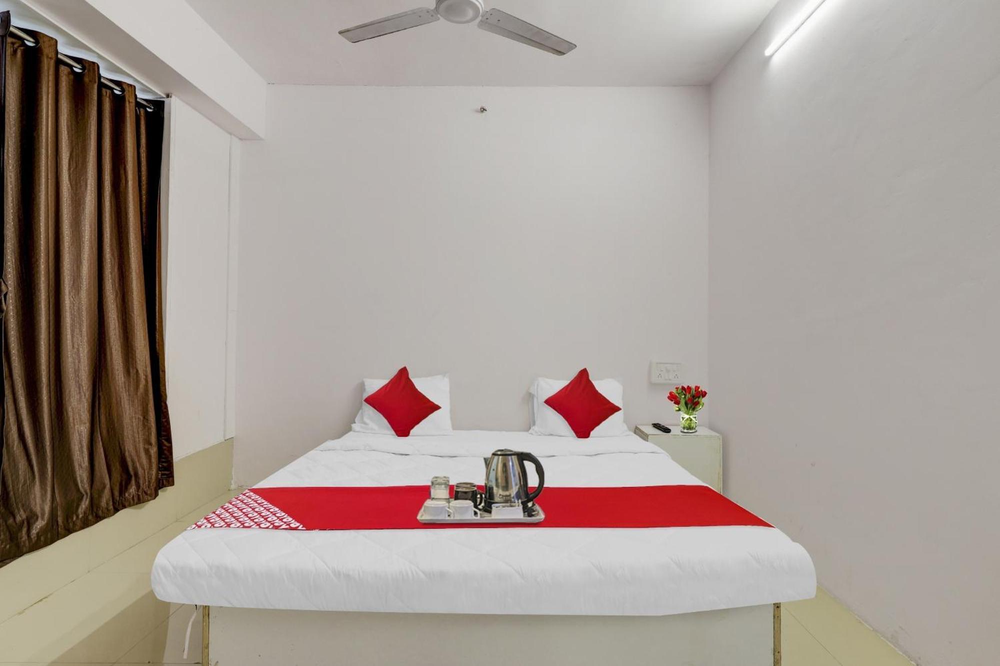 סוראט Hotel O Cozy Rooms מראה חיצוני תמונה